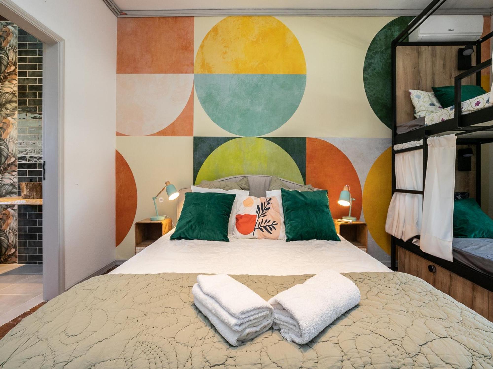 Hostal Walk In Airport Distrito de Faro
