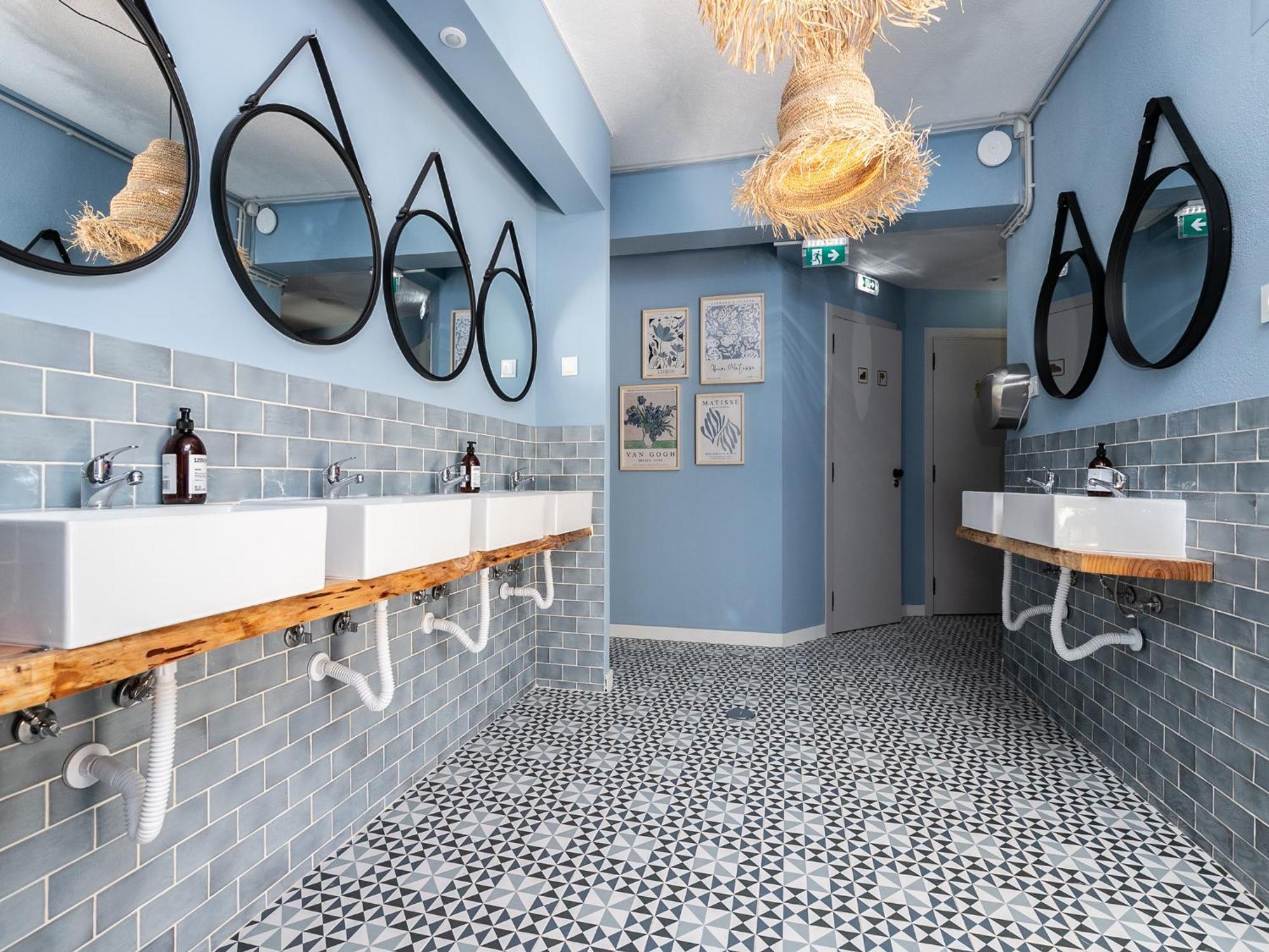 Hostal Walk In Airport Distrito de Faro