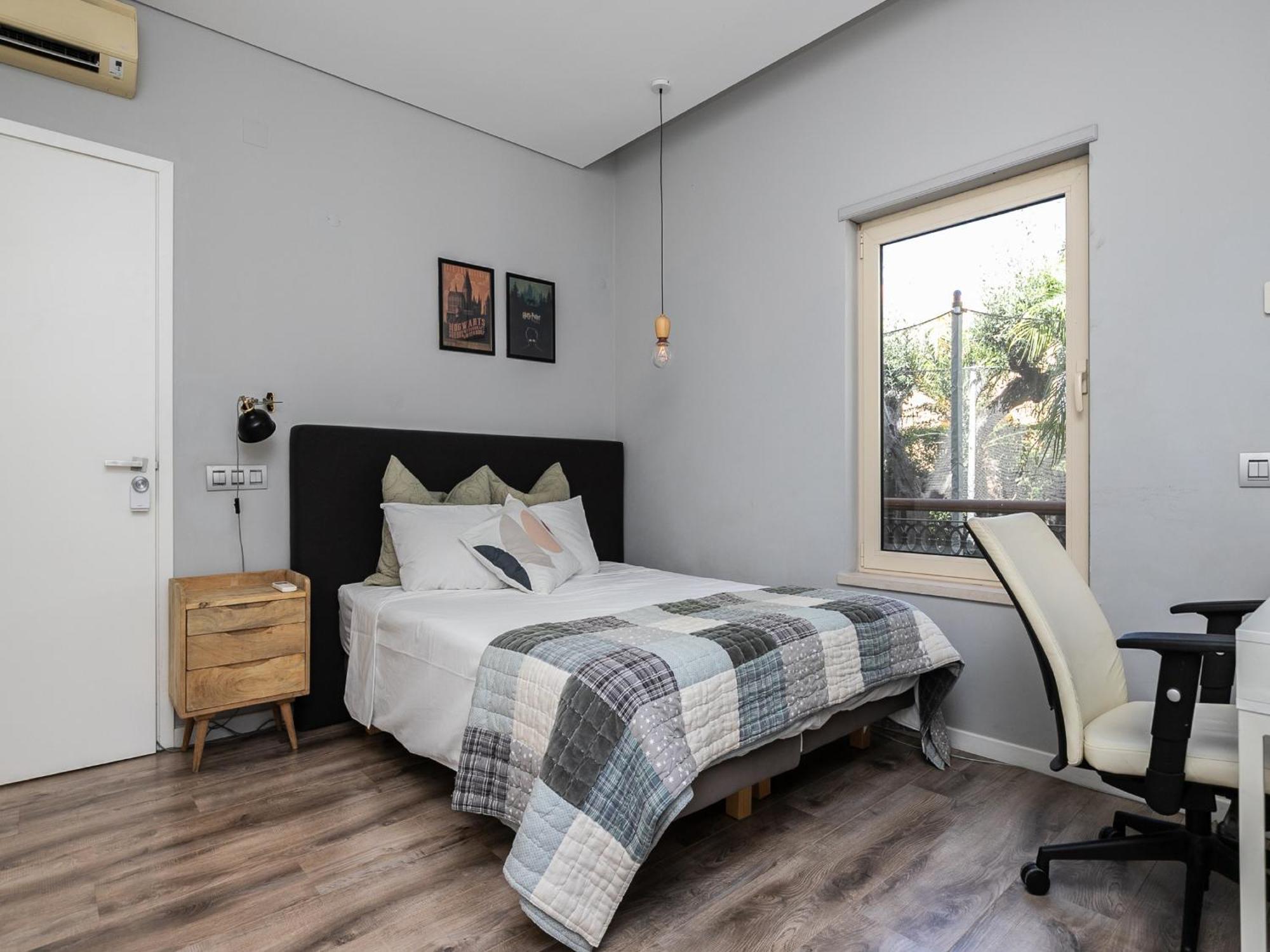 Walk In Airport Hostal Distrito de Faro